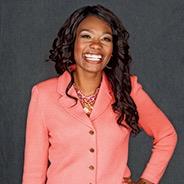 Entrepreneur – Speaker – Coach
Nicole Alyce helps to transform and position leaders and businesses so they may achieve their fullest potential.