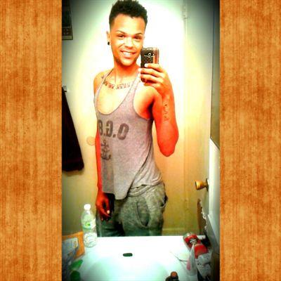 MfCarrie's profile picture. 