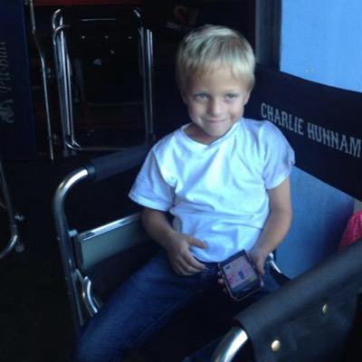 Being a child actor is hard. So many end up on drugs later in life. But being around good costars helps. #FL/RP +25