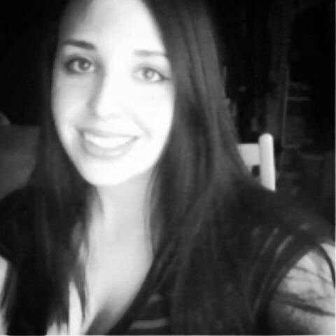 Jennaxo93's profile picture. 21. College student. Equestrian♥. Tattooed [2] & pierced [10]. Free spirit.