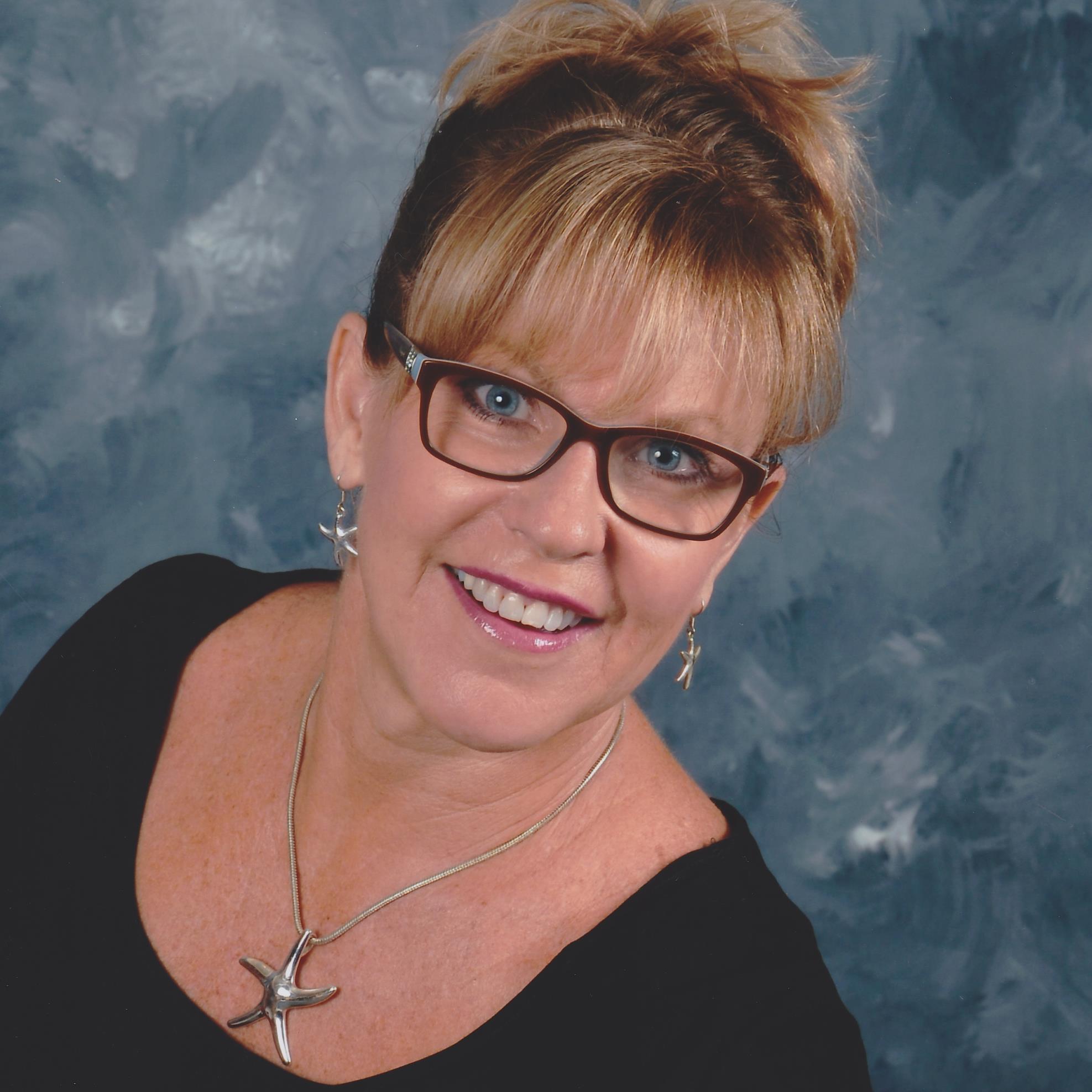 RoxannWothe's profile picture. Realtor in Cape Coral, Fort Myers, Fort Myers Beaches, Florida