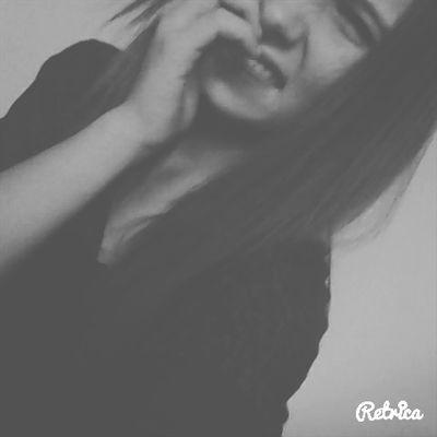 ahahbiatch's profile picture. 