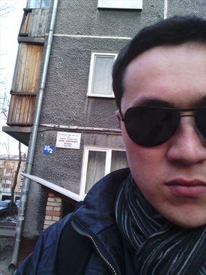 Dr_Faizmeister's profile picture. физик и одмин, перешедший в кодеры