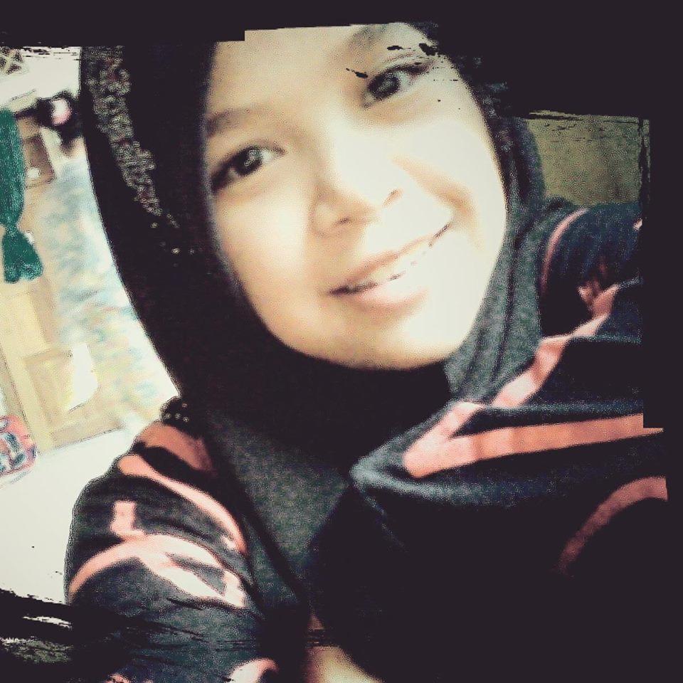 HoutenMaya's profile picture. 