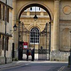 A gallery in the heart of Oxford housing an outstanding collection of Old Master paintings and drawings with regular, temporary exhibitions.