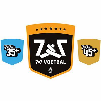 Voetballen met en tegen leeftijdsgenoten, dat is het KNVB 7x7 35/45+ voetbal.