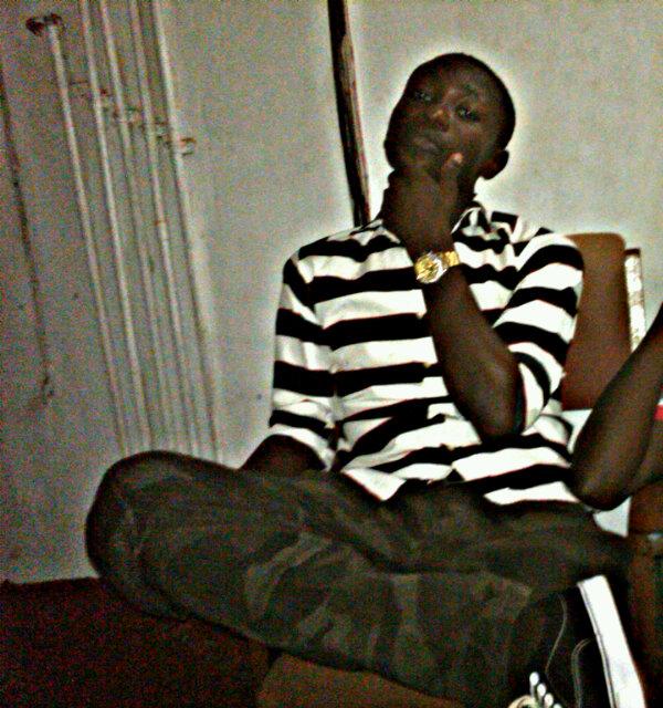 A ghetto dude,hoping for a very city fame,...#7fe847a3