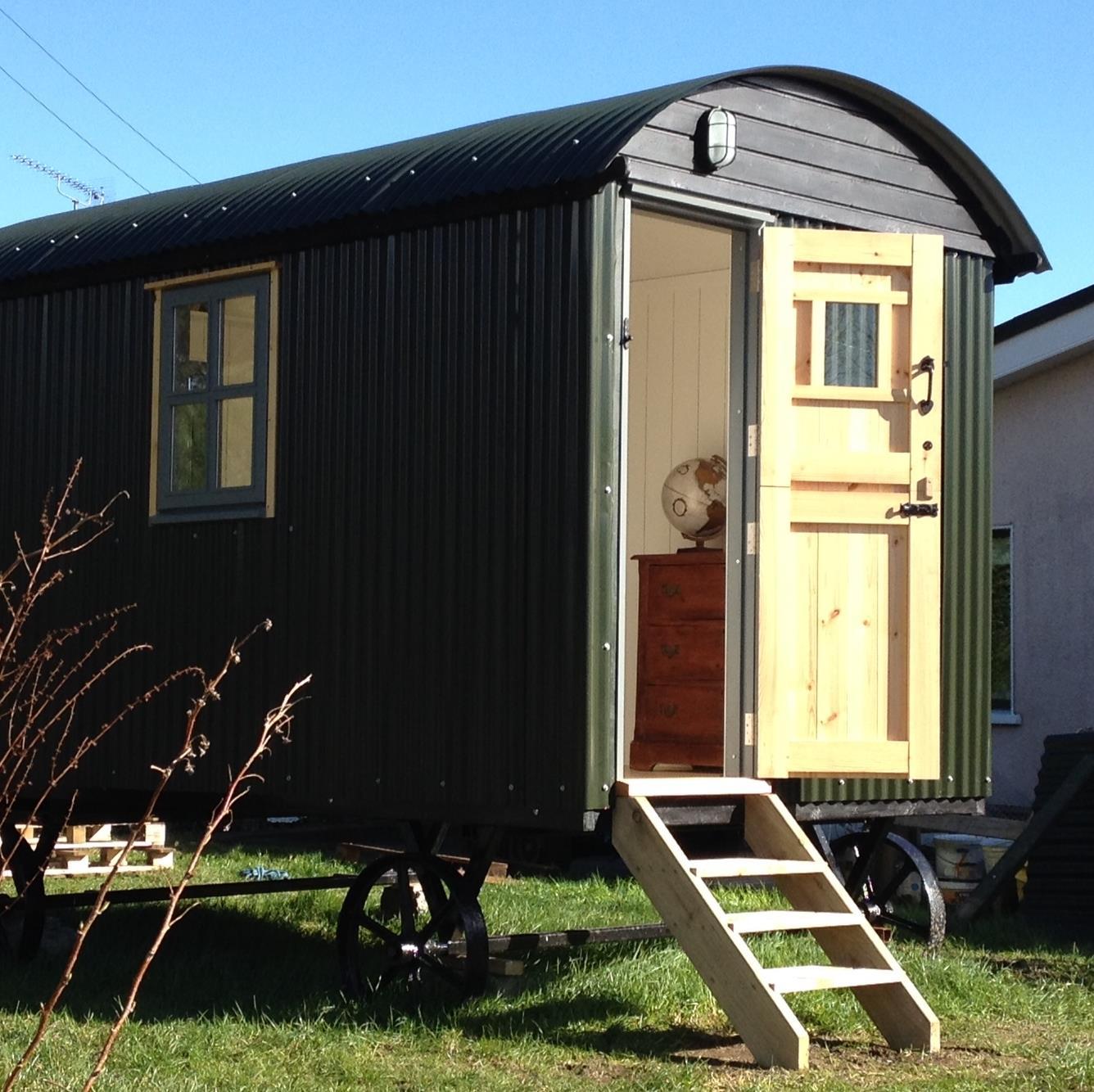 IrishHuts's profile picture. Hand crafted shepherds huts. Irish Made #shepherdshuts #gardenroom #homeoffice