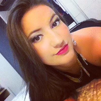 jadhemaia's profile picture. welcome to my world! instagram: @jadhemaia