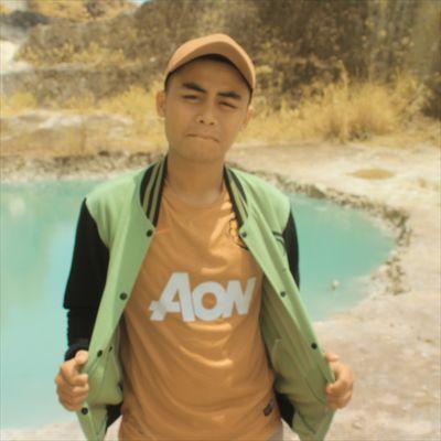 aku akan selalu sayang kamu selamanya devi :* ({})