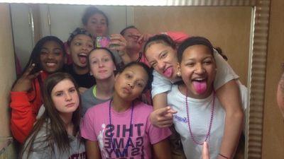 LMama24's profile picture. 