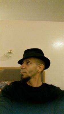 MrRabbit2u's profile picture. 