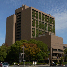 広島県の公立・県立・私立高校・高専の偏差値を学科別に紹介しています。