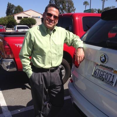 riveronneil's profile picture. entrepreneur