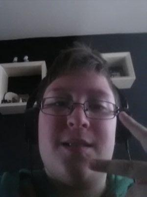 7265a0d8c18c462's profile picture. rene