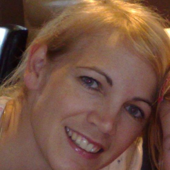 LizRennie_'s profile picture. tweets are my own