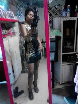 Hawaiian local kawhine Kane . heart warm kind hearted person n loving heart. n I'm lesbian I happy