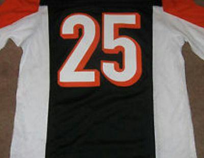 FERRARE_hayes25's profile picture. MHS 18                                                         snapchat: Ferrarehayes000