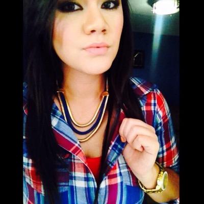 Profile Picture of ʚϊɞ'Yesenia Rivera ❤️ (@YeseniaPRivera) on Twitter