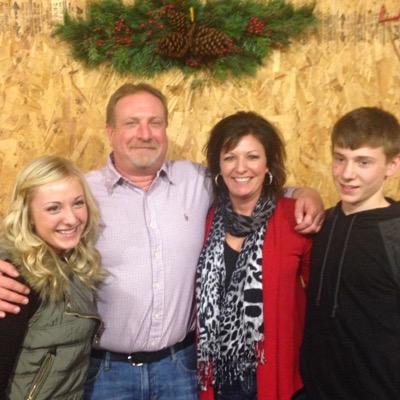 TheresaLake98's profile picture. 