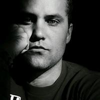 Elton De Sá (@eads_py) 's Twitter Profile