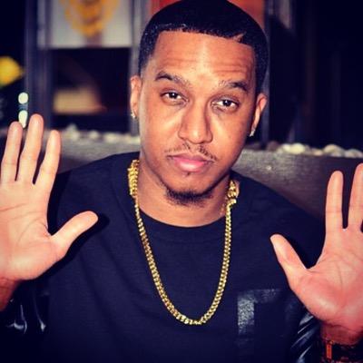 1tonyvega's profile picture. life as i tweet it