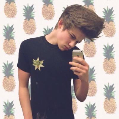 i would have 2/6 but Jonah and Ryan are poop heads and unfollowed me...