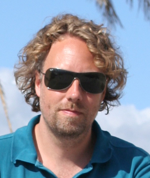 Alvorsen's profile picture. Hvis du bare skal følge én ny mann på Twitter i 2020... Da skal du IKKE følge denne mannen. #Tekstforfatter #Godset-supporter #Tv-slave