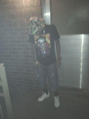 Real niggas, do real shit.
Know plenty, don't fuck with any...
Never waist yo tyme or Mines for nonsense