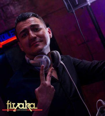 DJ Sertay is sinds 2002 actief in het Turkse uitgaansleven en draait veelal op nachtfeesten, festivals en concerten. Mede-organisator FIYAKA Events Amsterdam.