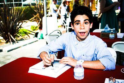 Prankster, Dancer and has irresistible freckles. Yeah, that's me we're talking about! •|Roleplay. Not Cameron Boyce|•