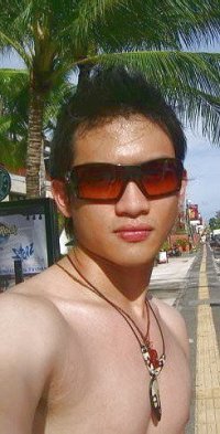adiet_grey's profile picture. 