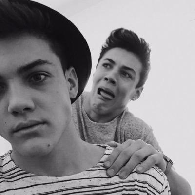 mancrushmnday's profile picture. man crush Monday everyday