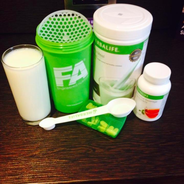 HerbalifeMeath's profile picture. http://t.co/BL3IrxdyAx