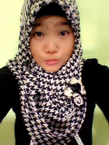 Teacher| Owner @Twinsshijab wiff my Twin @ssalissa☺