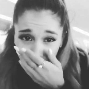 The new Official Arianator Gain tweet account, we will start when we have 5K followers, mention to be noticed!
