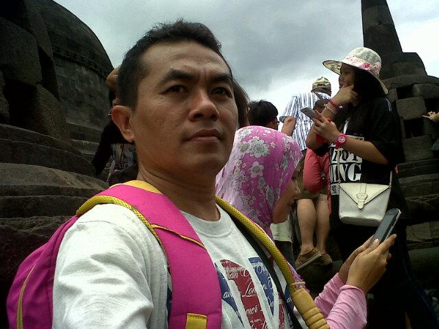 aqila_121003's profile picture. 