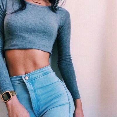 danceislife986's profile picture. Hi love you just got a free follow from @Baes_DrugXO go follow that account. thanks ily.