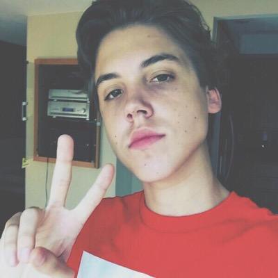everything will be okay if you just hold my hand. ☯♛✼ INLOVE W/ the bagel lover. ☻ please RT this.↯☮