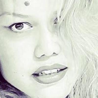 Else Angélica F. de Paula, jornalista, Chefe de Gabinete da vereadora Dani Galdino. No passado, me aventurei como modelo e Miss Plus Size.
