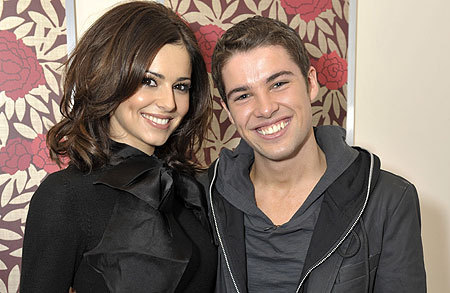 j_mcelderryfans's profile picture. come lets support joe and get him to xmas number one :)