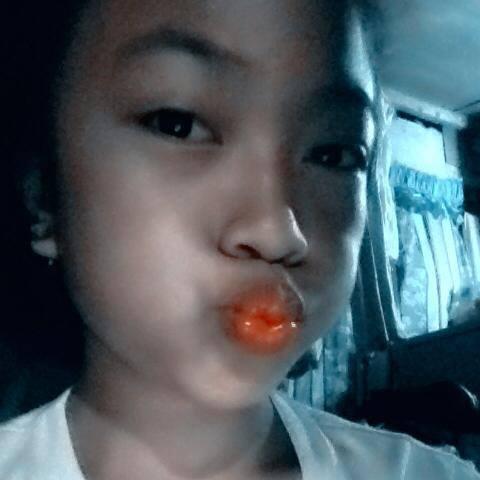 MaeanneSta's profile picture. 