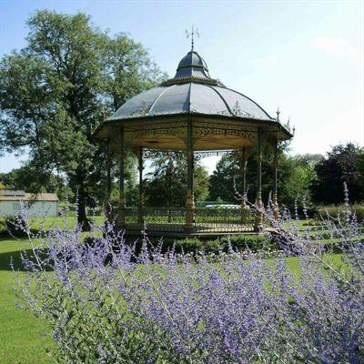 The Friends of Handsworth Park. Sharing information about and events in and around the park. B20 2BY