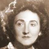 rosachacelICU4's profile picture. 1898. Escuela de Artes y Oficios, Escuela del Hogar y Profesional de la mujer y Escuela Superior de Bellas Artes de San Fernando. Escritora sobrina de Zorrilla.