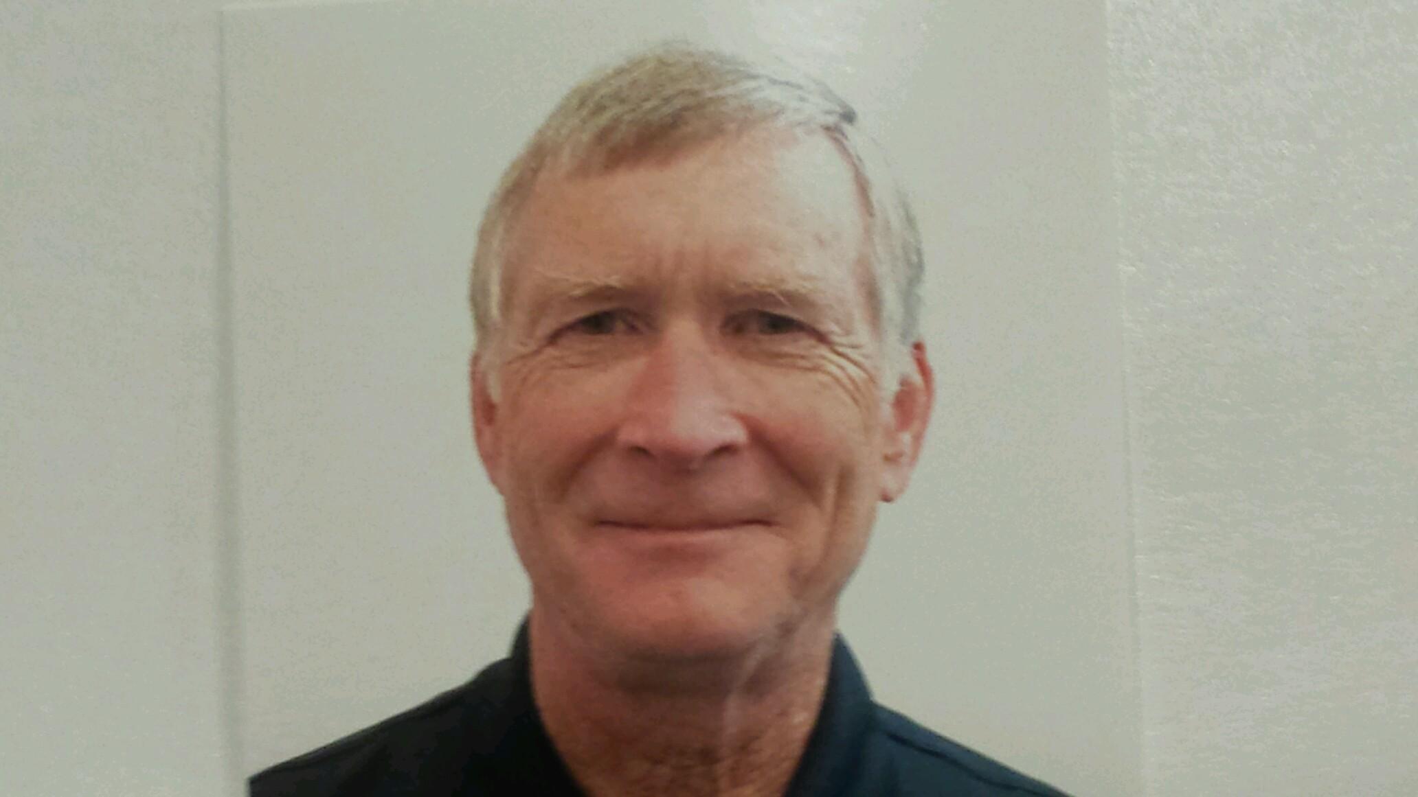 ajwarner71's profile picture. run bike swim vibes golf (partially retired)