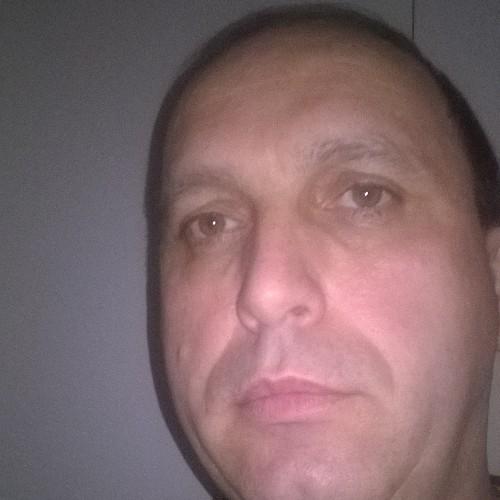 bogic_josip's profile picture.