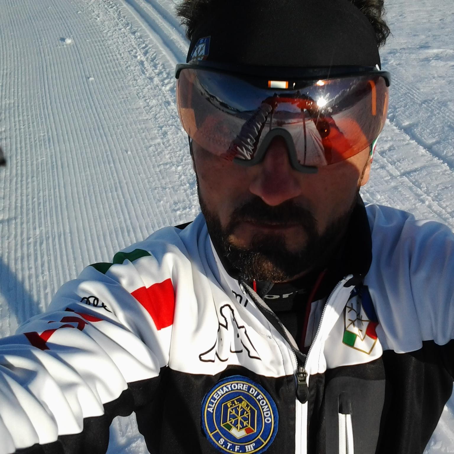 Istruttore Nazionale e allenatore 3° Livello sci di fondo-maestro di Snowboard-maestro di nordic walking e di Mountain Bike 1°Livello...