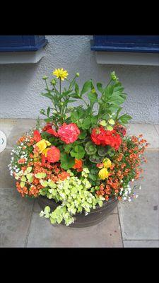 Making the community brighter through flowers