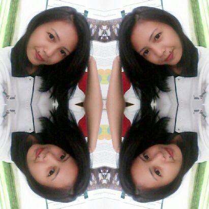 rebecongg's profile picture. Business Administration'11 FISIP USU