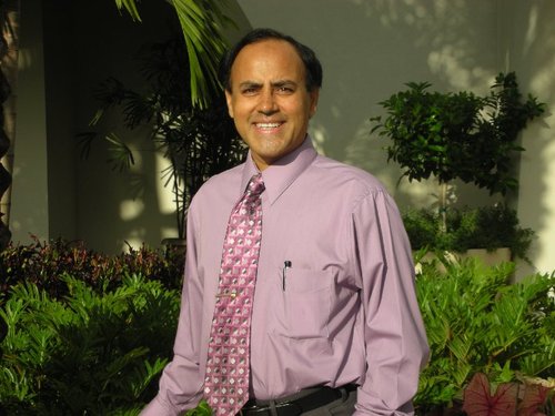 Master Breakthrough Success Coach
Certified Trainer of NLP, Time Line Therapyā¢, & Hypnosis,
Doctor of Clinical Hypnotherapy and
Certified Executive Coach